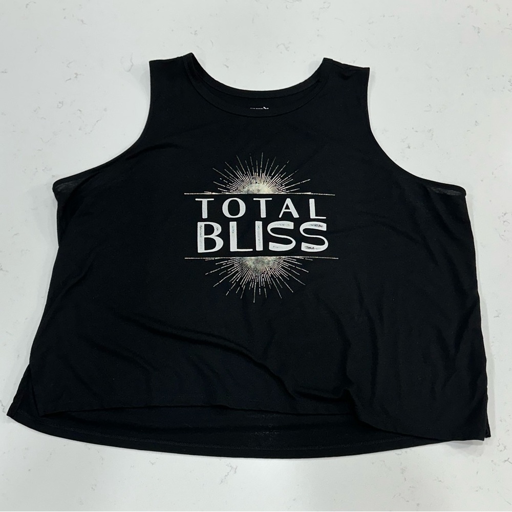Old Navy Active Ultralite All-Day Performance Crop Tank